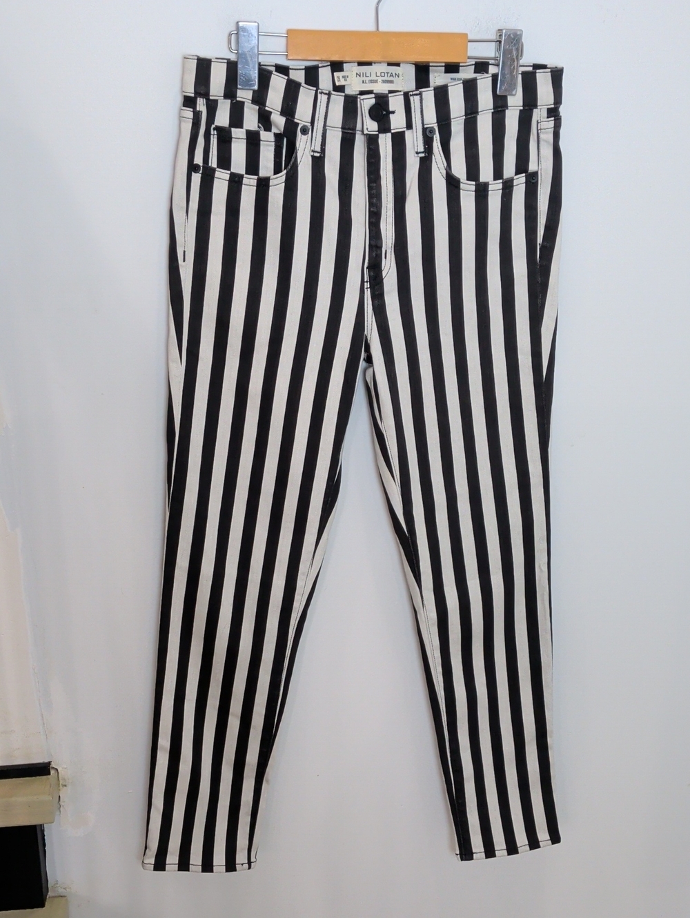 NILI LOTAN | Women's Black/White Vertical Stripes High-Rise Skinny Ankle Jeans